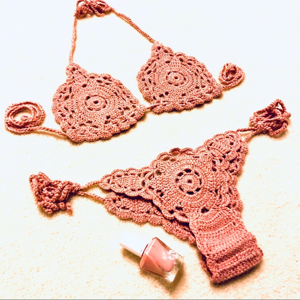 NWT Dusty blushpink CUSTOM MADE skimpy cheekini crochet string tie XS/S